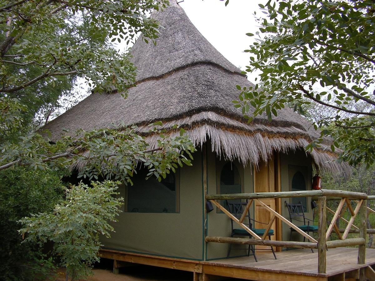 Wildside Safari Camp Villa Golders Green Exterior photo